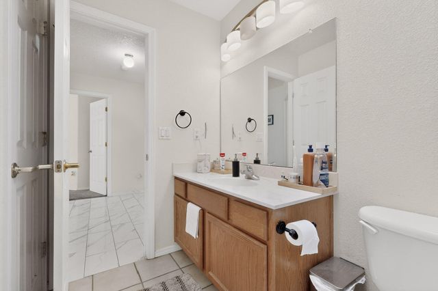 1940 Black Gold Street SE, Albuquerque, NM 87123