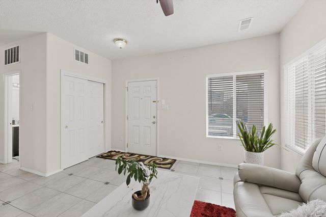 1940 Black Gold Street SE, Albuquerque, NM 87123