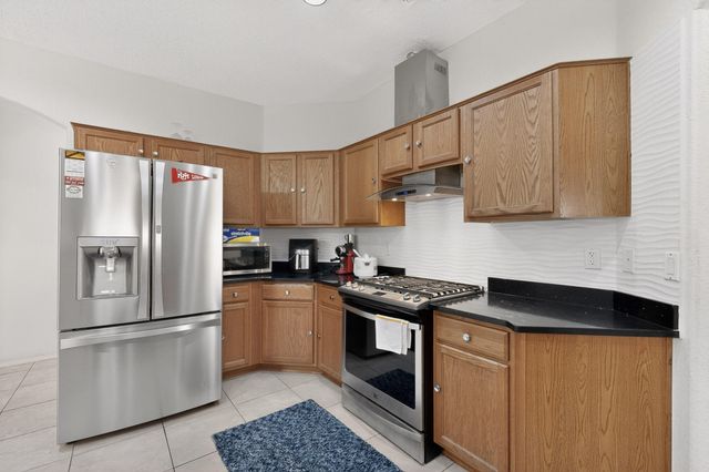 1940 Black Gold Street SE, Albuquerque, NM 87123