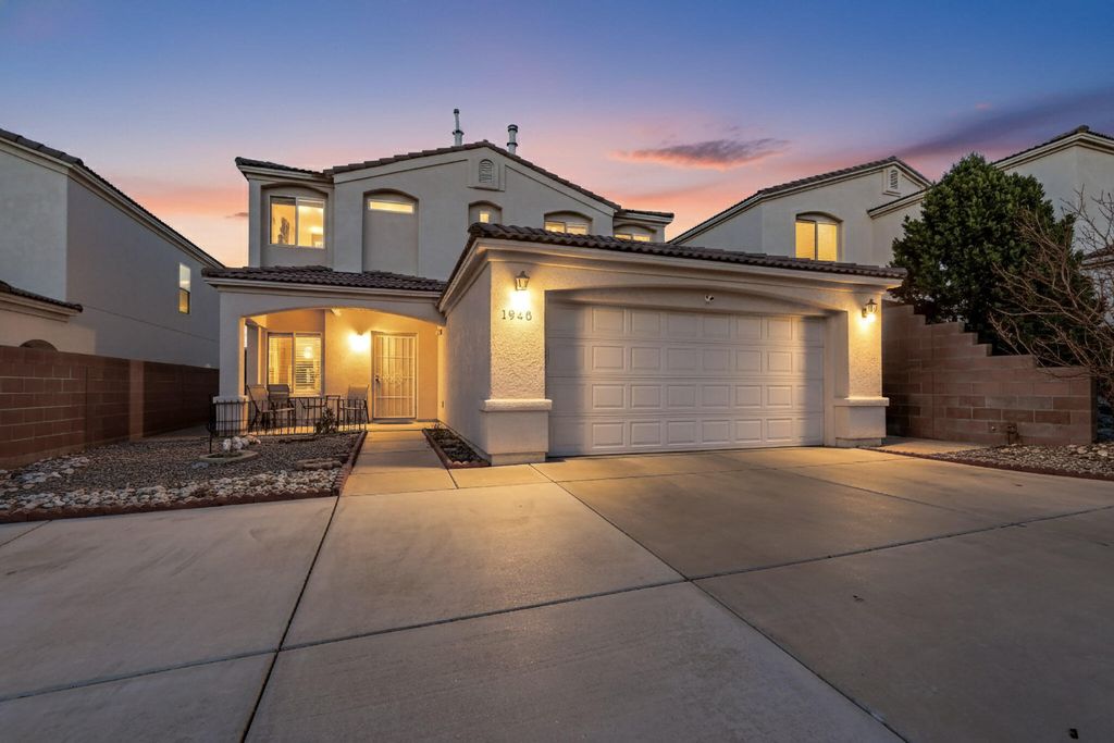 1940 Black Gold Street SE, Albuquerque, NM 87123