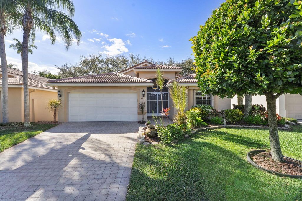 7220 Via Verona, Delray Beach, FL 33446