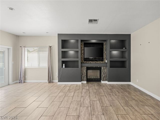 3642 South Riley Street, Las Vegas, NV 89147