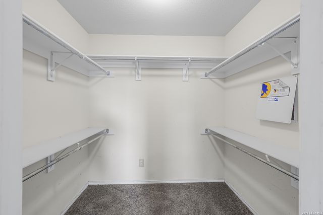 6050 Lakefront, San Antonio, TX 78222