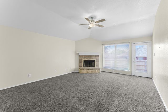 6050 Lakefront, San Antonio, TX 78222