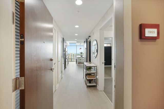 1212 Laurel St Apt 1905, Nashville, TN 37203