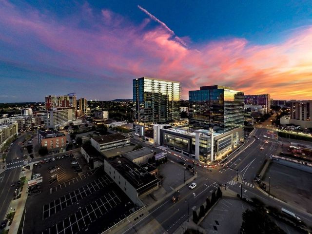 1212 Laurel St Apt 1905, Nashville, TN 37203
