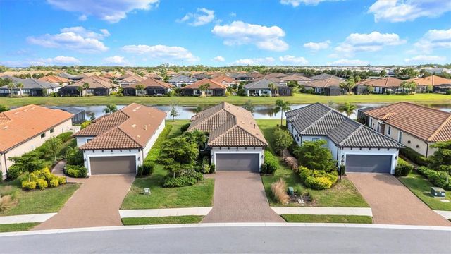 4727 MOTTA COURT, Bradenton, FL 34211