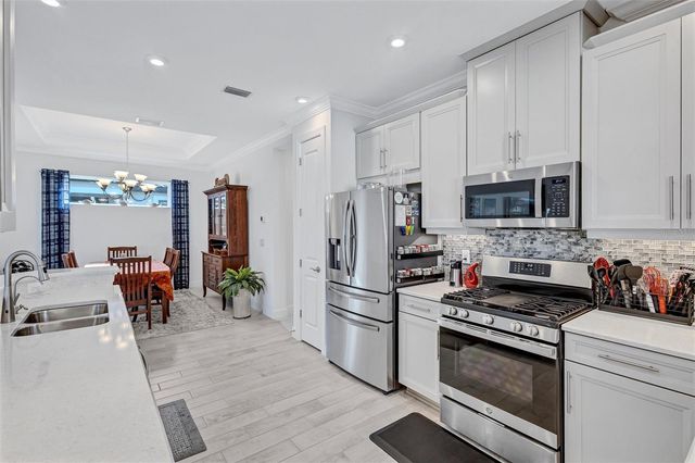 4727 MOTTA COURT, Bradenton, FL 34211