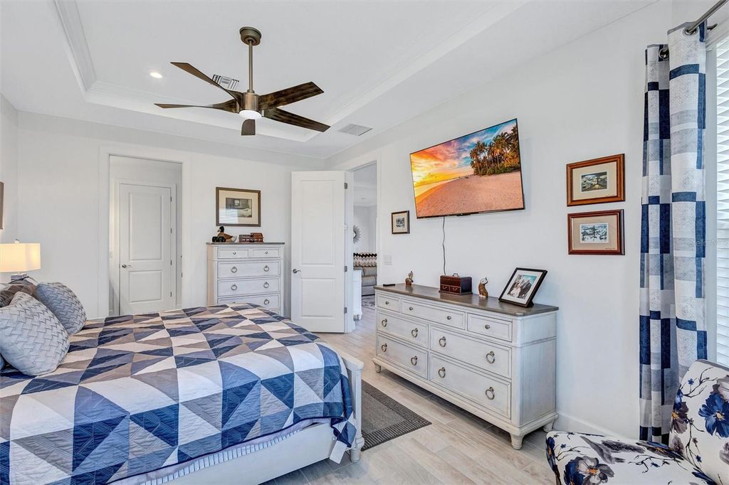 Image 26 of property listing at 4727 MOTTA COURT, Bradenton, FL 34211