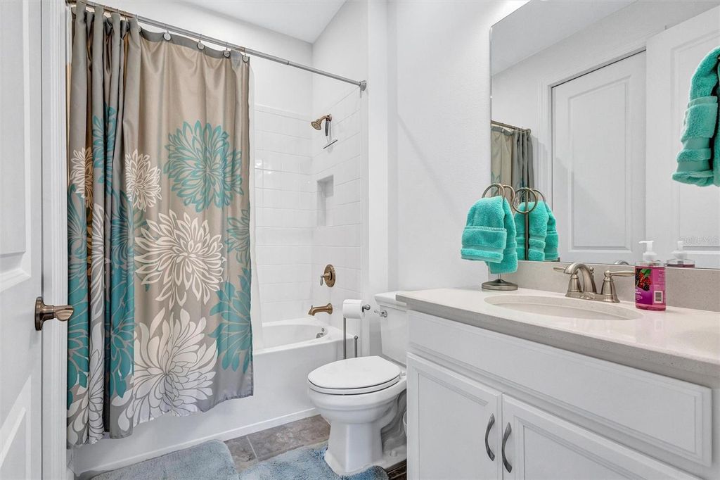 Image 34 of property listing at 4727 MOTTA COURT, Bradenton, FL 34211