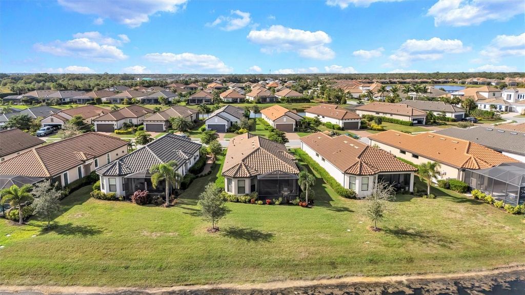 Image 44 of property listing at 4727 MOTTA COURT, Bradenton, FL 34211