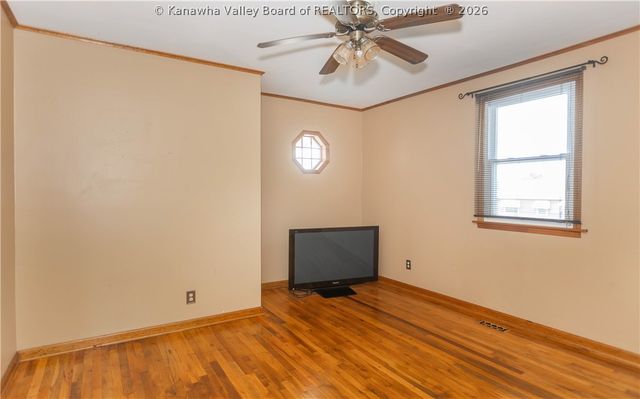 1628 16th Street, Nitro, WV 25143