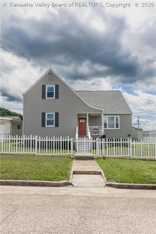 1628 16th Street, Nitro, WV 25143