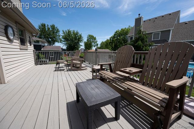 6321 Avenue B, La Salle Township, MI 48145