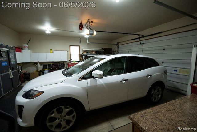 6321 Avenue B, La Salle Township, MI 48145