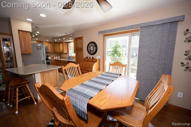 6321 Avenue B, La Salle Township, MI 48145