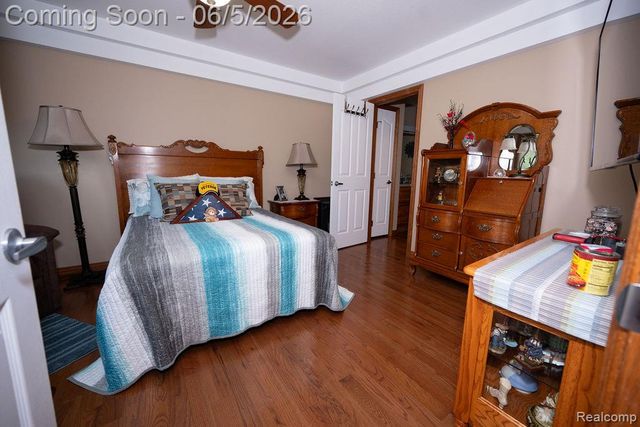 6321 Avenue B, La Salle Township, MI 48145
