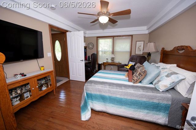 6321 Avenue B, La Salle Township, MI 48145