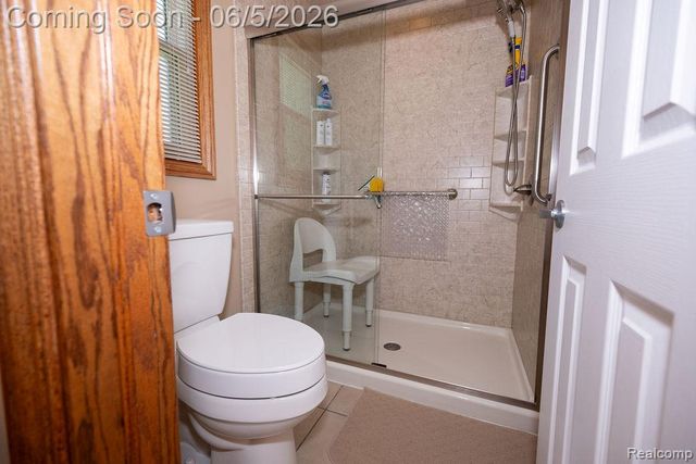 6321 Avenue B, La Salle Township, MI 48145