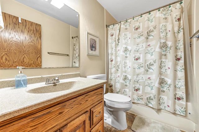 1213 DANENA DRIVE, De Pere, WI 54115