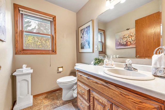 1213 DANENA DRIVE, De Pere, WI 54115