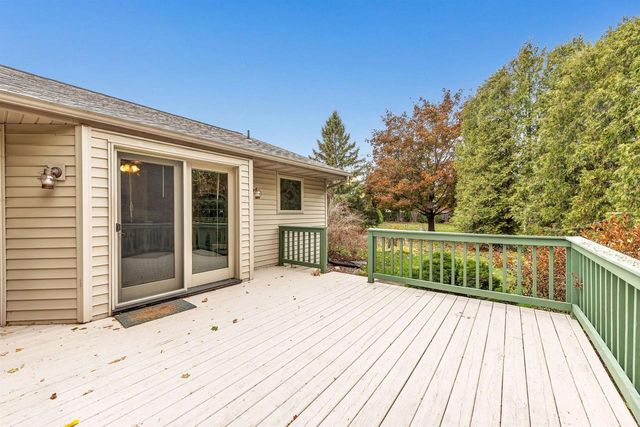 1213 DANENA DRIVE, De Pere, WI 54115