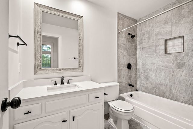 381 Arbor Lane, Euless, TX 76039