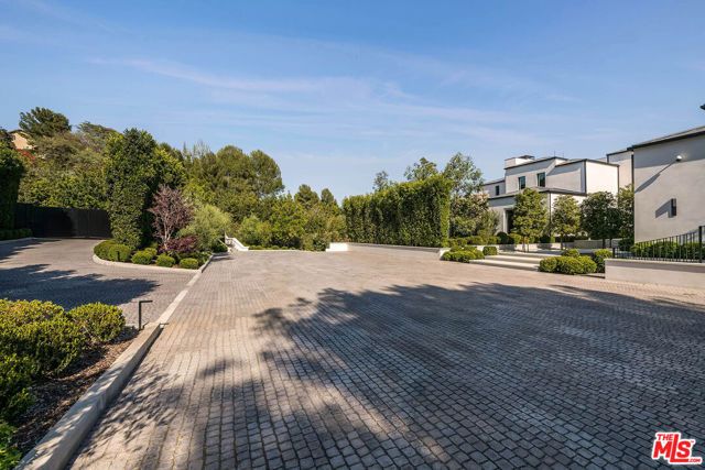 73 Beverly Park Lane, Beverly Hills, CA 90210