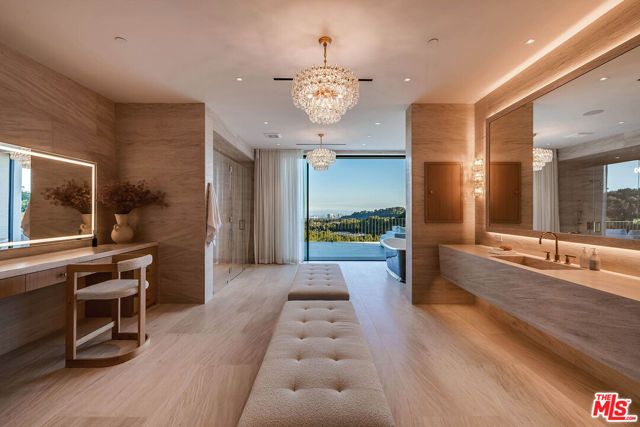 73 Beverly Park Lane, Beverly Hills, CA 90210