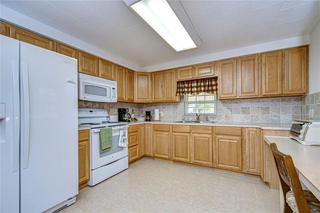 6125 ALPINE DRIVE, Zephyrhills, FL 33542