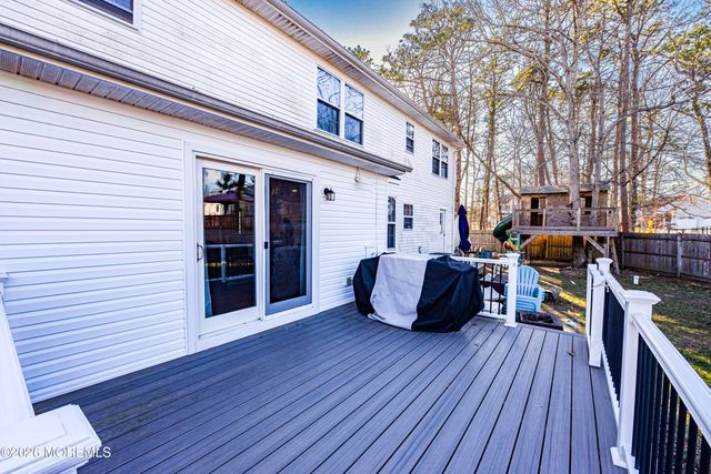 1070 Rudder Avenue, Manahawkin, NJ 08050