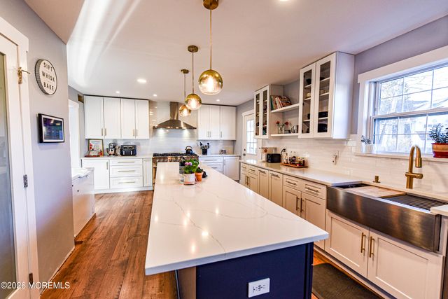 1070 Rudder Avenue, Manahawkin, NJ 08050