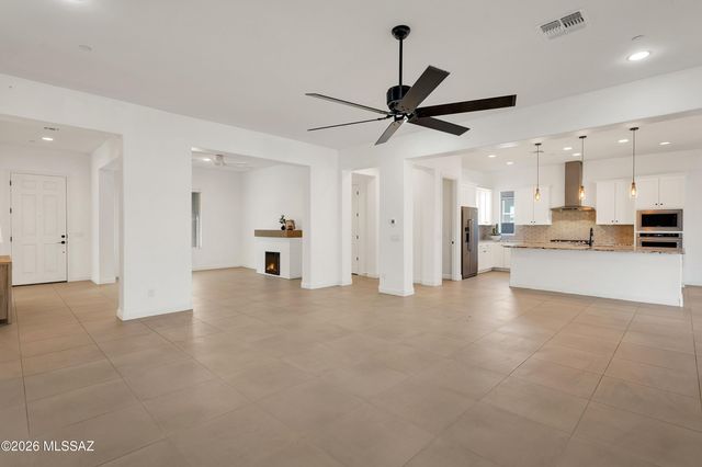 2654 W Plateau Ridge Drive, Tucson, AZ 85742