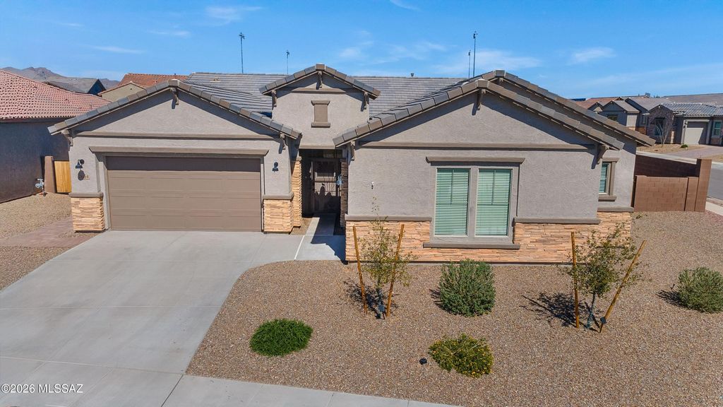 2654 W Plateau Ridge Drive, Tucson, AZ 85742