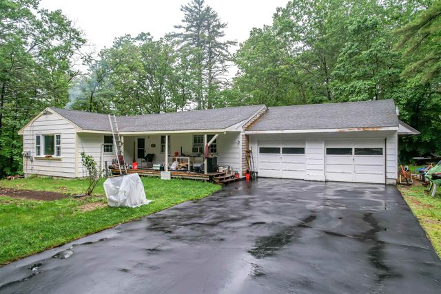 131 Old West Hopkinton Road, Henniker, NH 03242