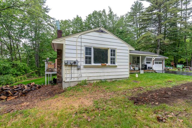 131 Old West Hopkinton Road, Henniker, NH 03242