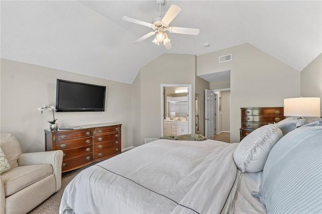 13811 W 153rd Court, Olathe, KS 66062