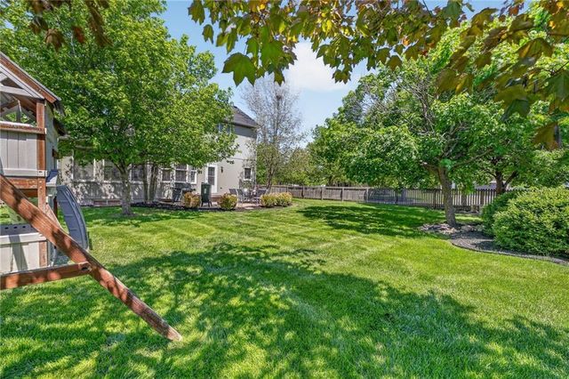 13811 W 153rd Court, Olathe, KS 66062