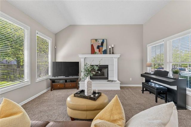 13811 W 153rd Court, Olathe, KS 66062