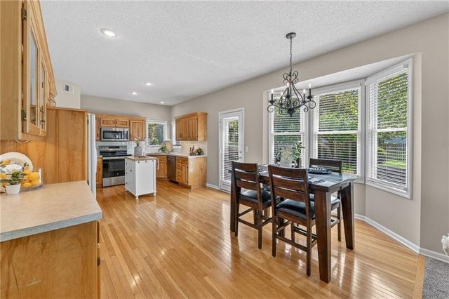 13811 W 153rd Court, Olathe, KS 66062