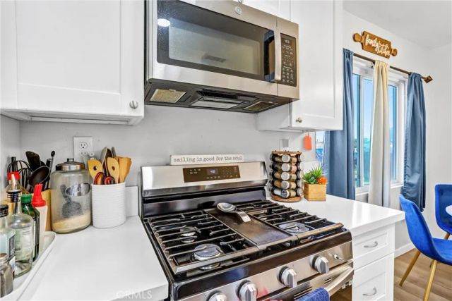 7140 Colwyn, Highland, CA 92346