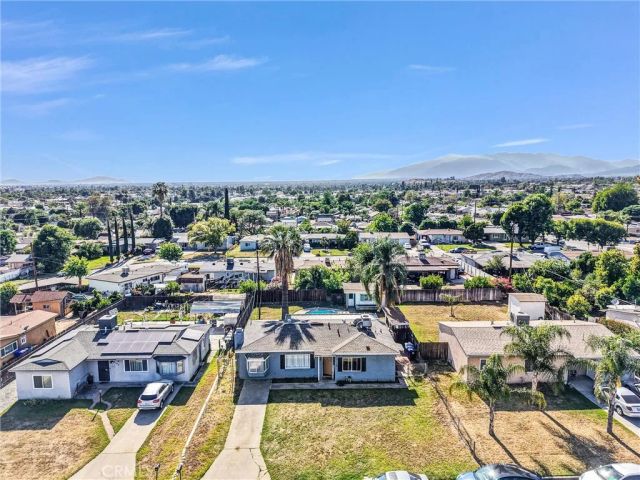 7140 Colwyn, Highland, CA 92346