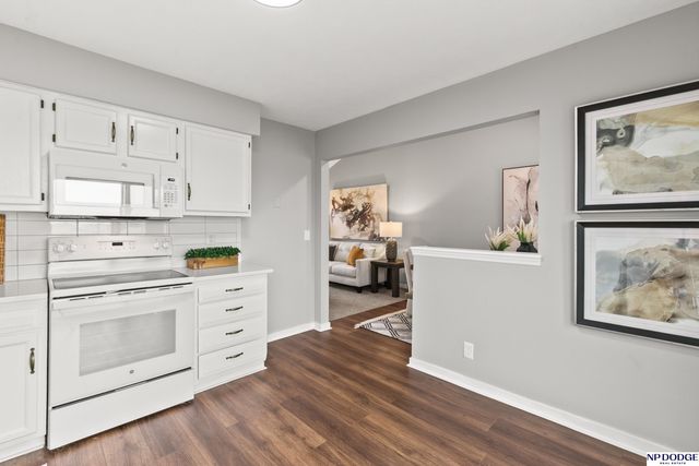 8345 Bedford Avenue, Omaha, NE 68134