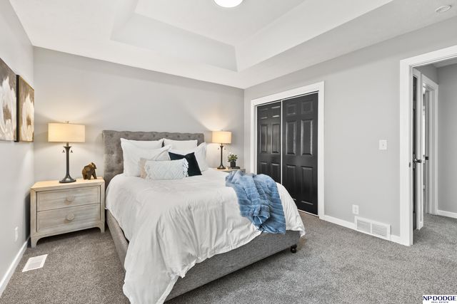 8345 Bedford Avenue, Omaha, NE 68134