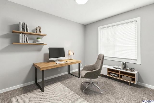 8345 Bedford Avenue, Omaha, NE 68134