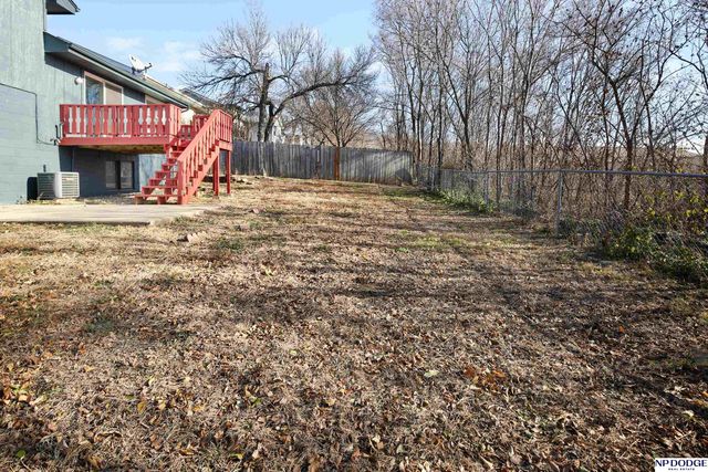 8345 Bedford Avenue, Omaha, NE 68134