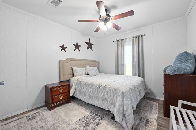 117 Castellana WAY, Elgin, TX 78621