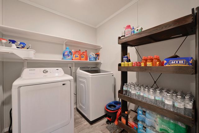 117 Castellana WAY, Elgin, TX 78621