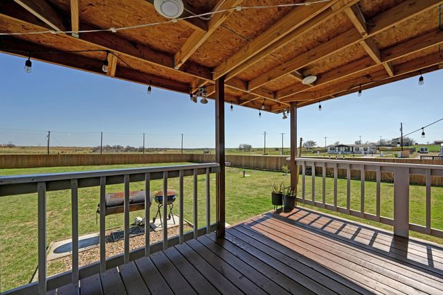 117 Castellana WAY, Elgin, TX 78621