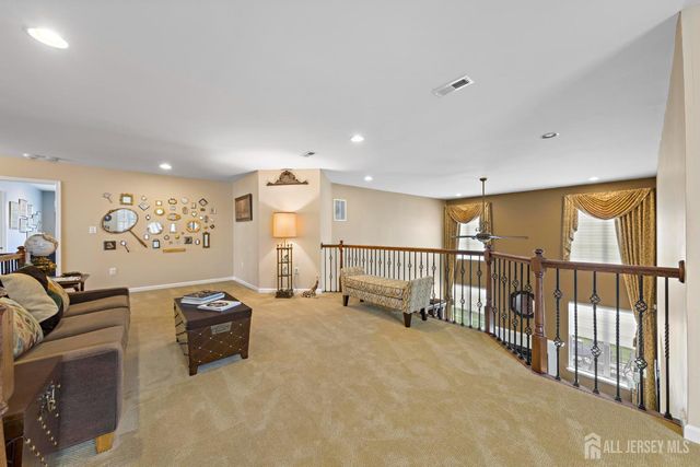 102 Riviera Drive, Monroe, NJ 08831